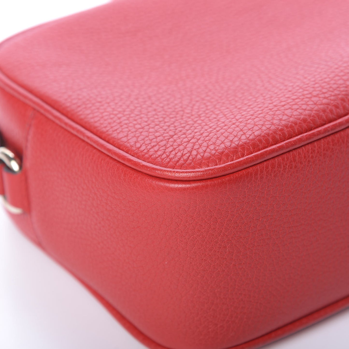 Pebbled Calfskin Small Soho Disco Bag Tabasco Red