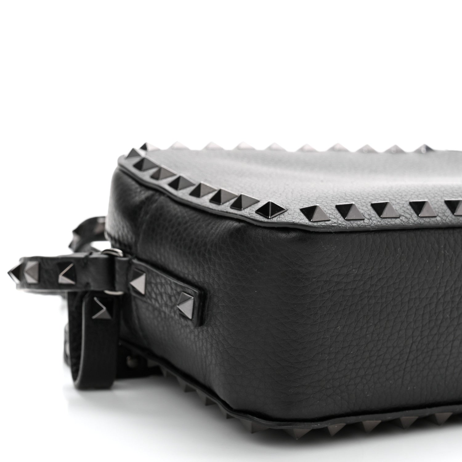 Valentino Garavani Pebbled Calfskin Rockstud Camera Crossbody Bag Black 8 of 10