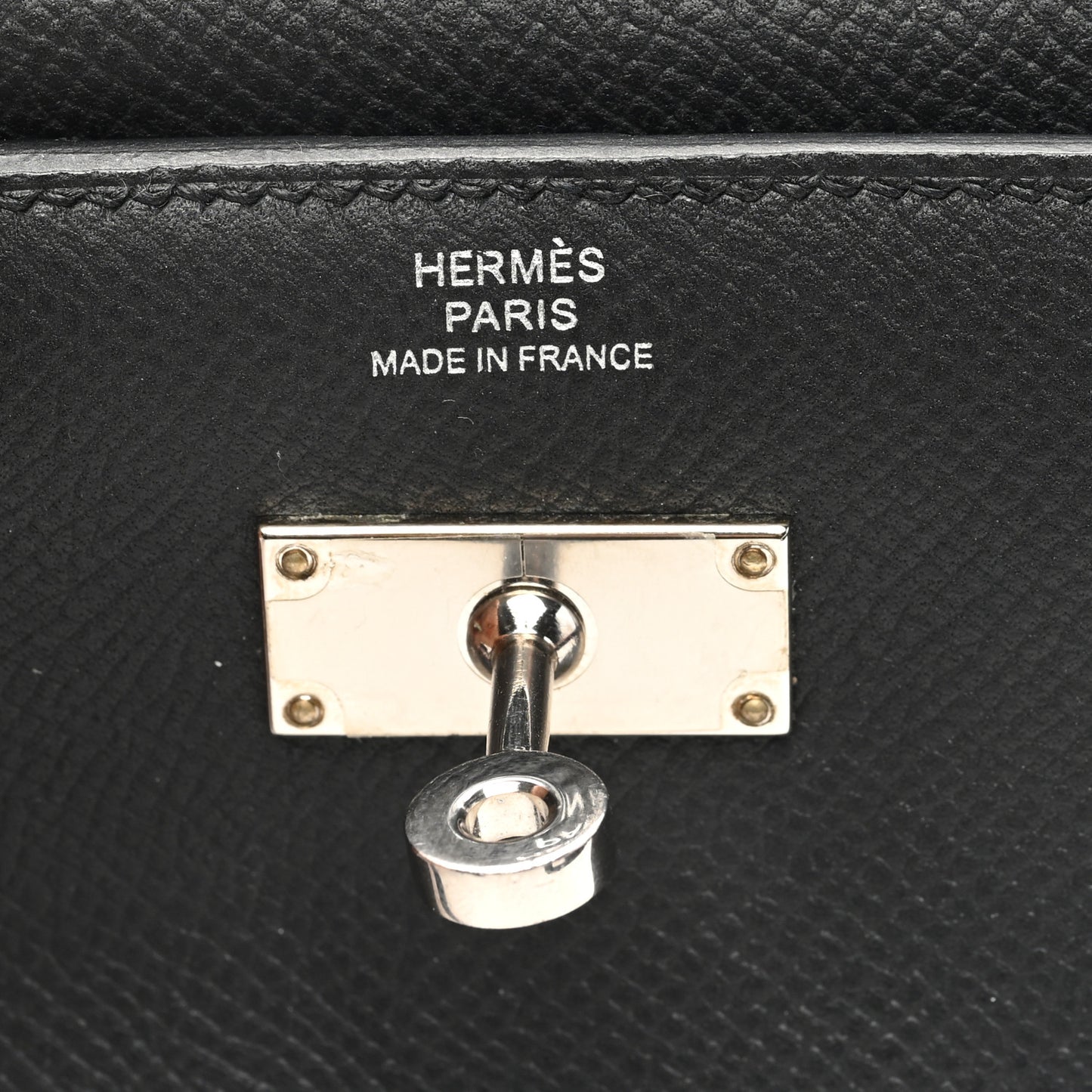 Epsom Medium Kelly Wallet Black