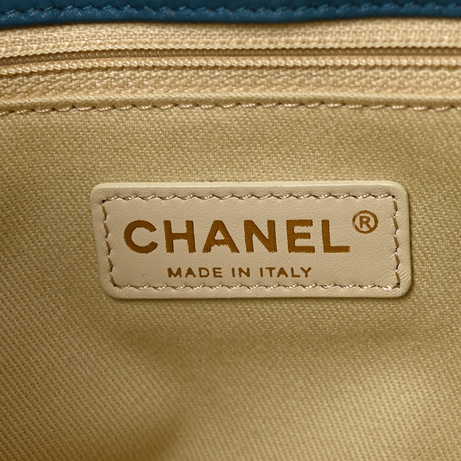 Chanel Iridescent Calfskin Large Chic Quilt Flap Blue 6 of 10