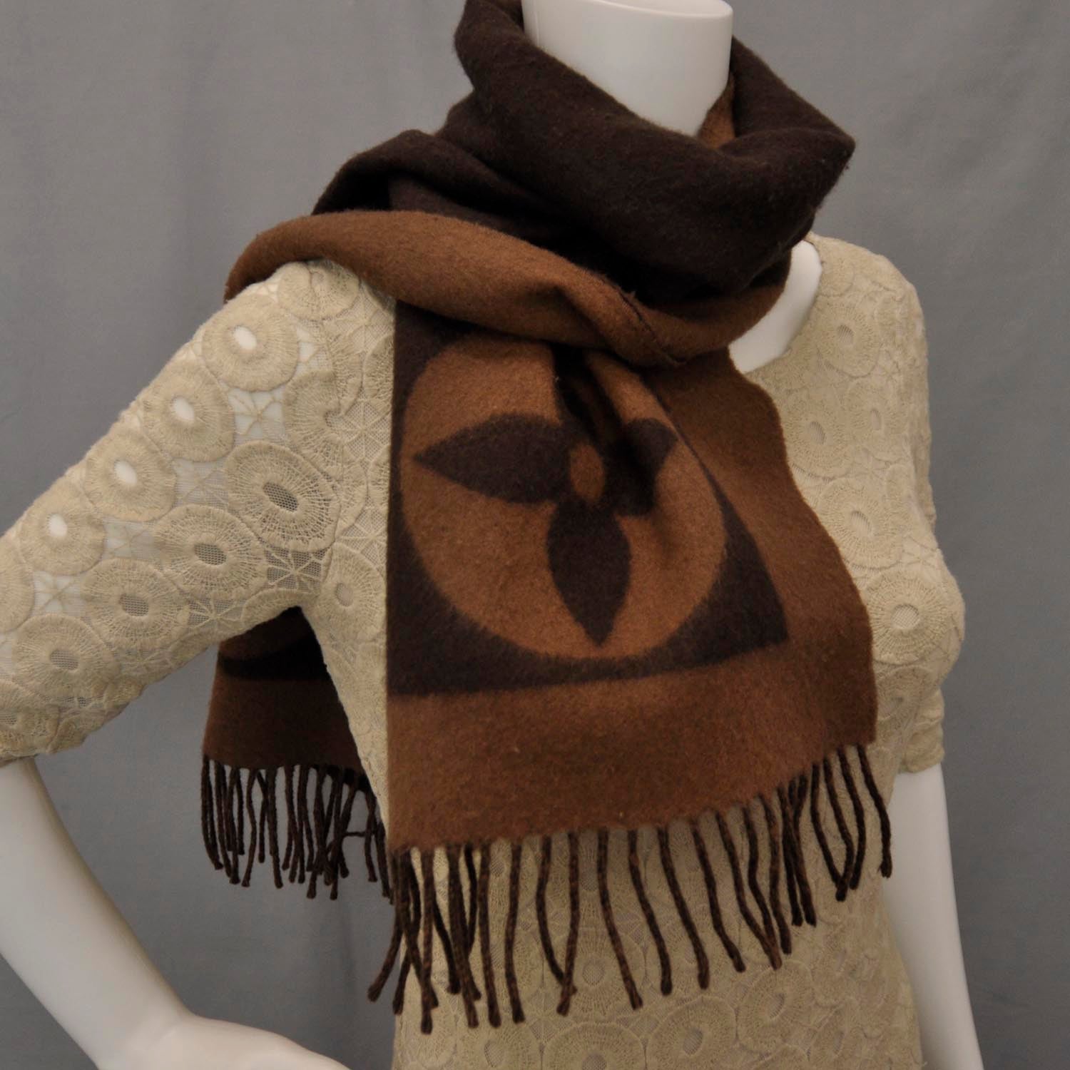Louis Vuitton Lambswool Angora Cardiff Scarf Brown 2 of 4