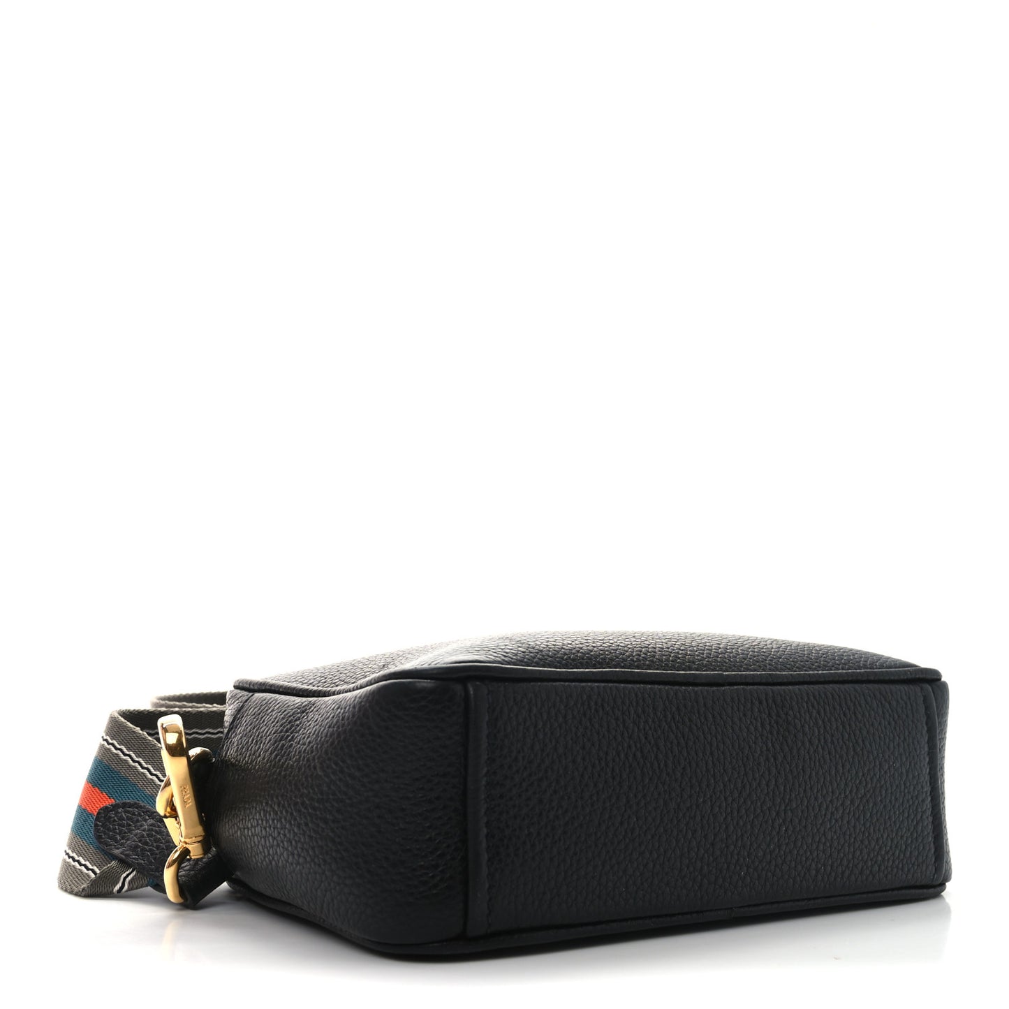 Vitello Daino Camera Crossbody Black