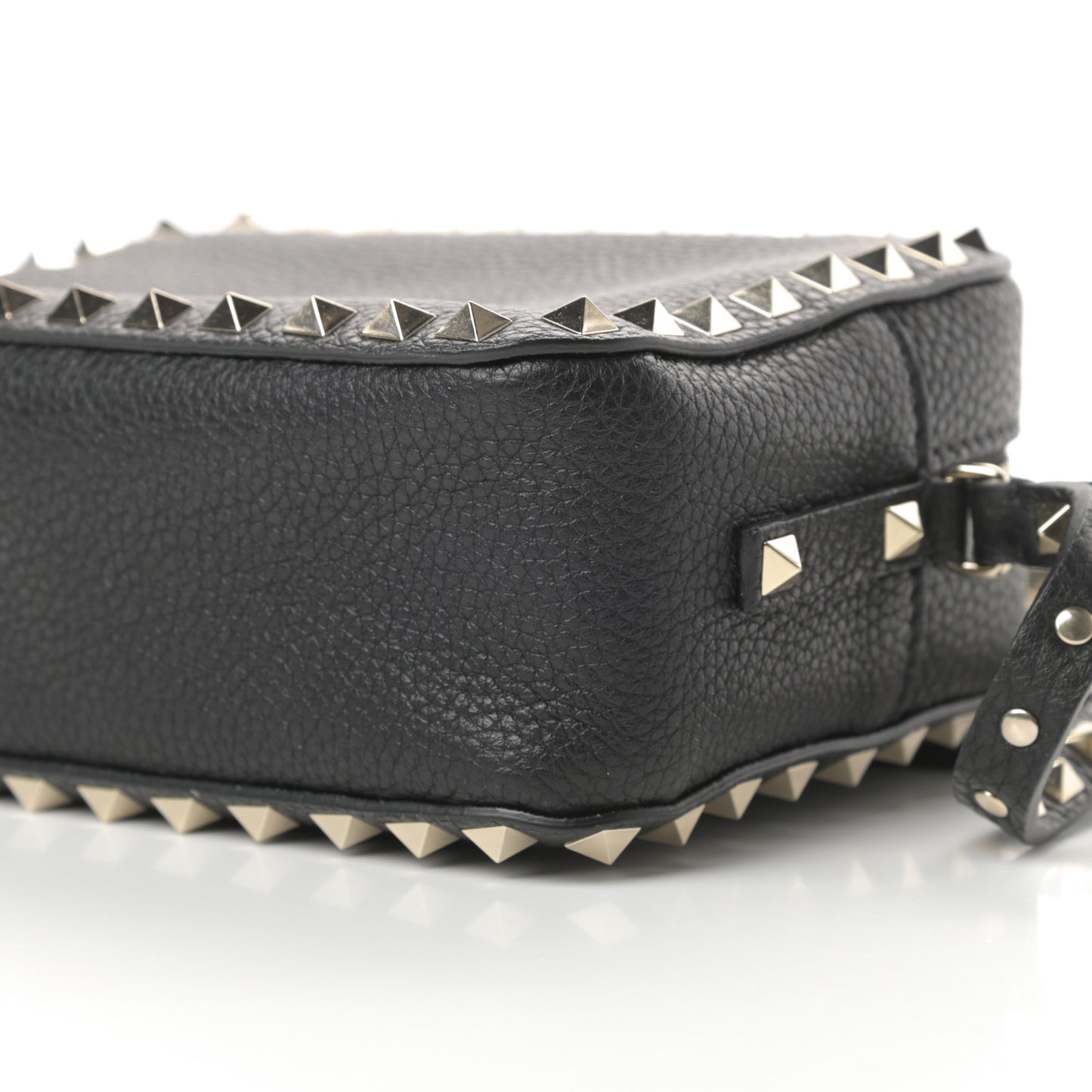 Pebbled Calfskin Rockstud Camera Crossbody Bag Black