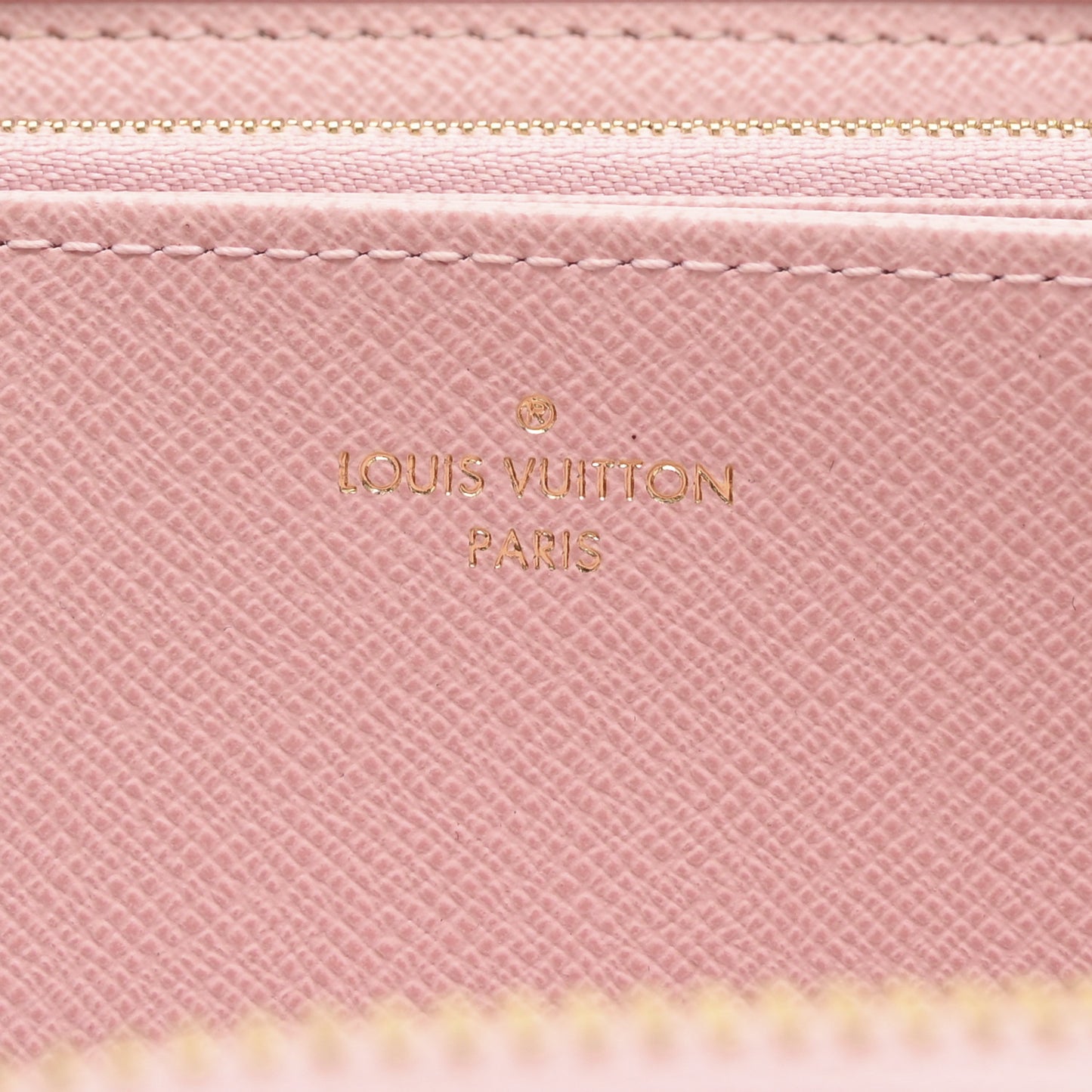 Damier Azur Zippy Wallet Rose Ballerine