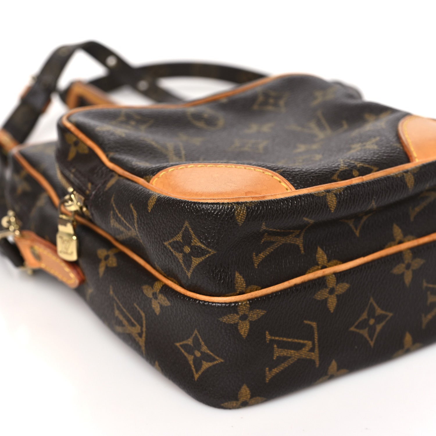 Louis Vuitton Monogram Amazone 9 of 13