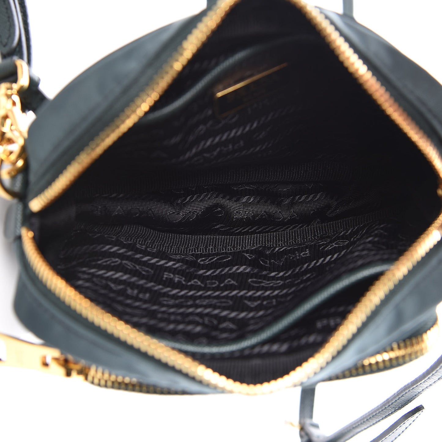 Tessuto Nylon Convertible Crossbody Wristlet Petrolio
