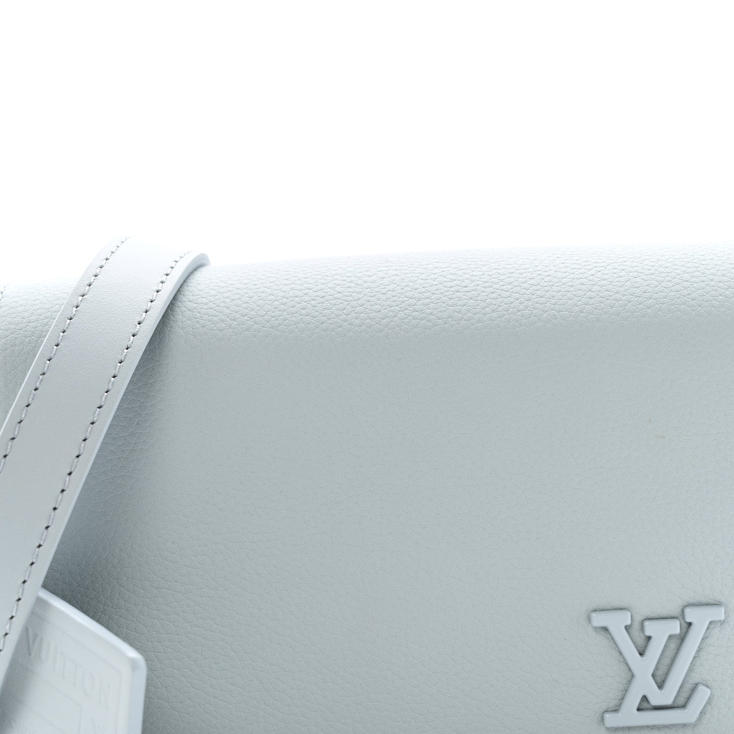 Louis Vuitton Calfskin Aerogram Fastline Wearable Wallet Cloud Blue 7 of 10