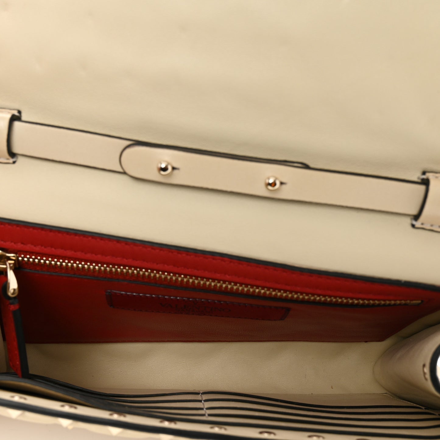Nappa Rockstud Spike Wallet on Chain Light Ivory