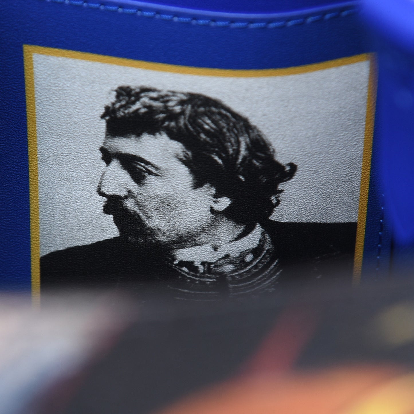 Masters Gauguin Neonoe