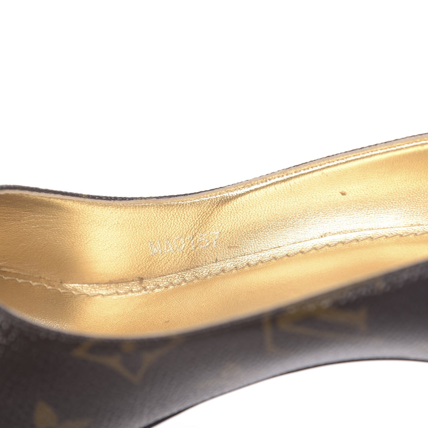 Reverse Monogram Cherie Pumps 37