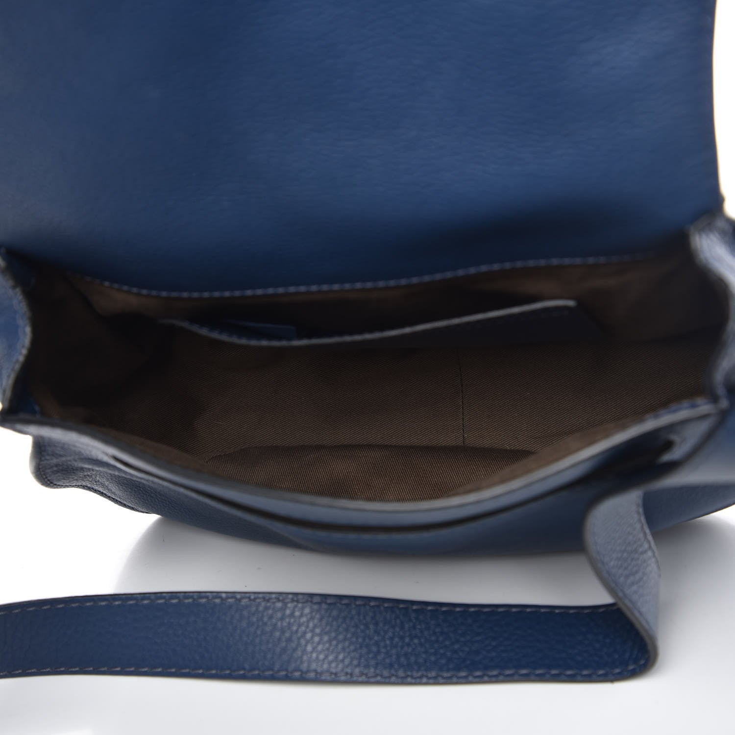 Chloe Calfskin Medium Marcie Round Crossbody Bag Royal Navy 5 of 13