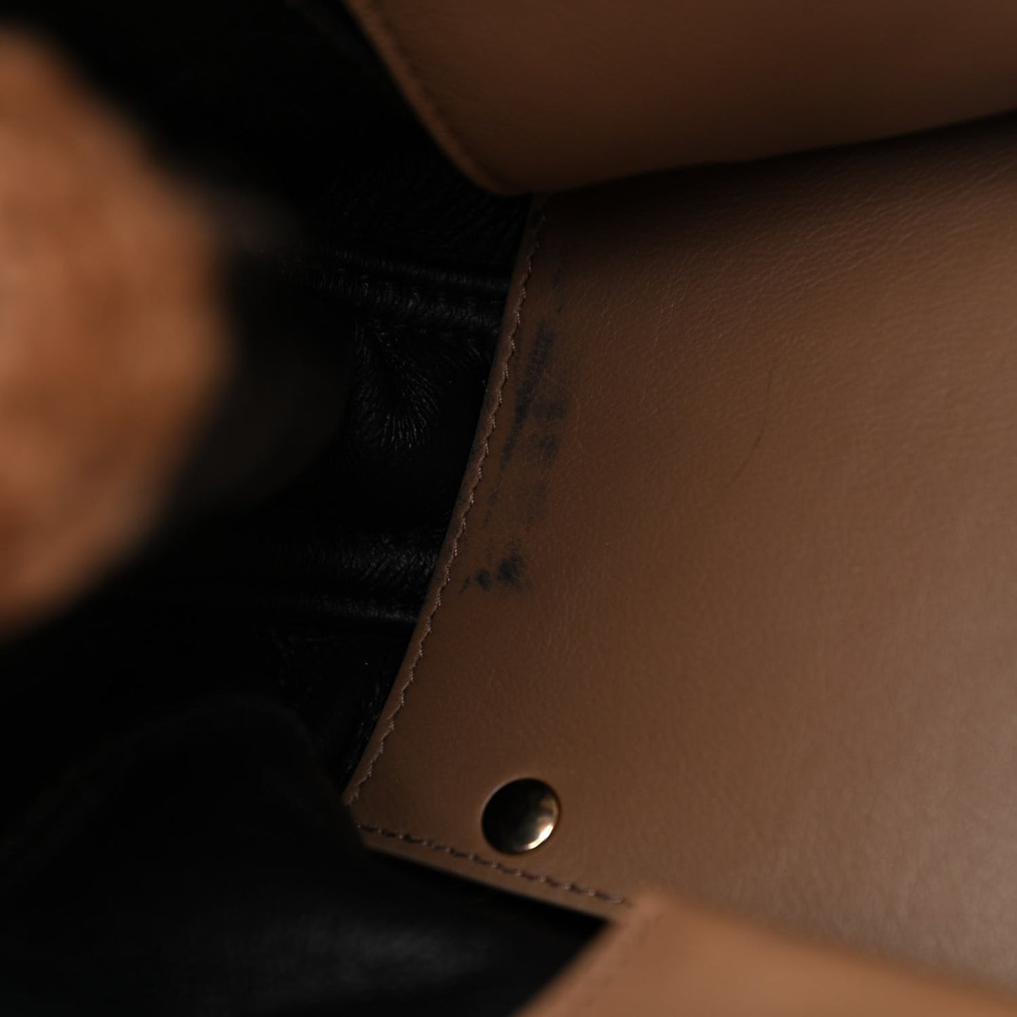 Shearling Papier B4 Zip Around Tote Marron