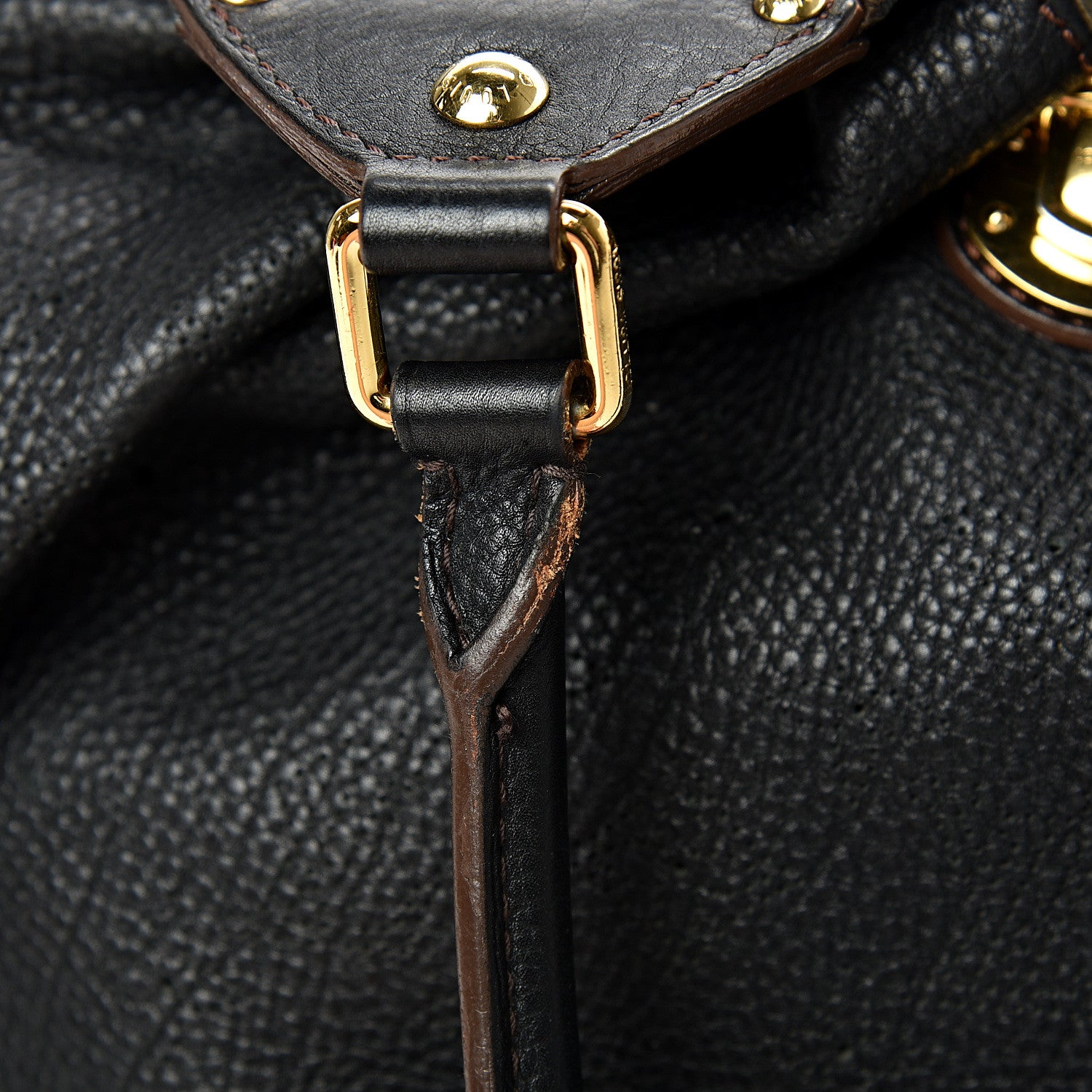 Louis Vuitton Mahina XL Black 22 of 24
