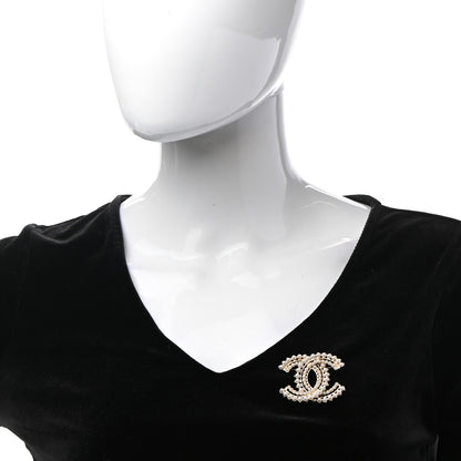 Chanel Pearl Crystal CC Brooch Gold 2 of 6