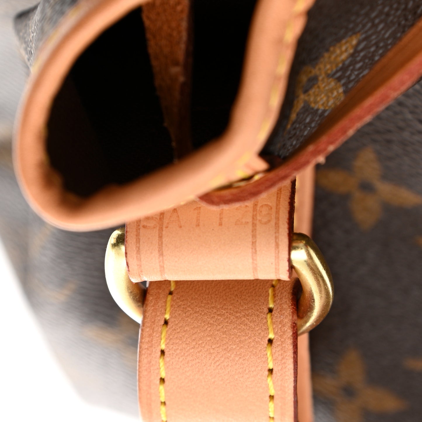 Monogram Noe