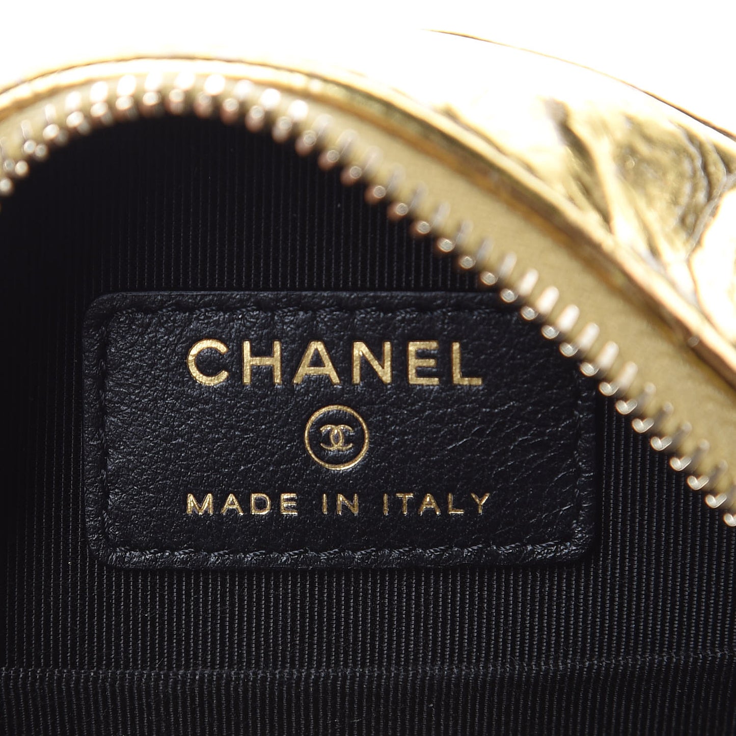 Metallic Calfskin Crocodile Embossed Cocodile Round Clutch with Chain Gold