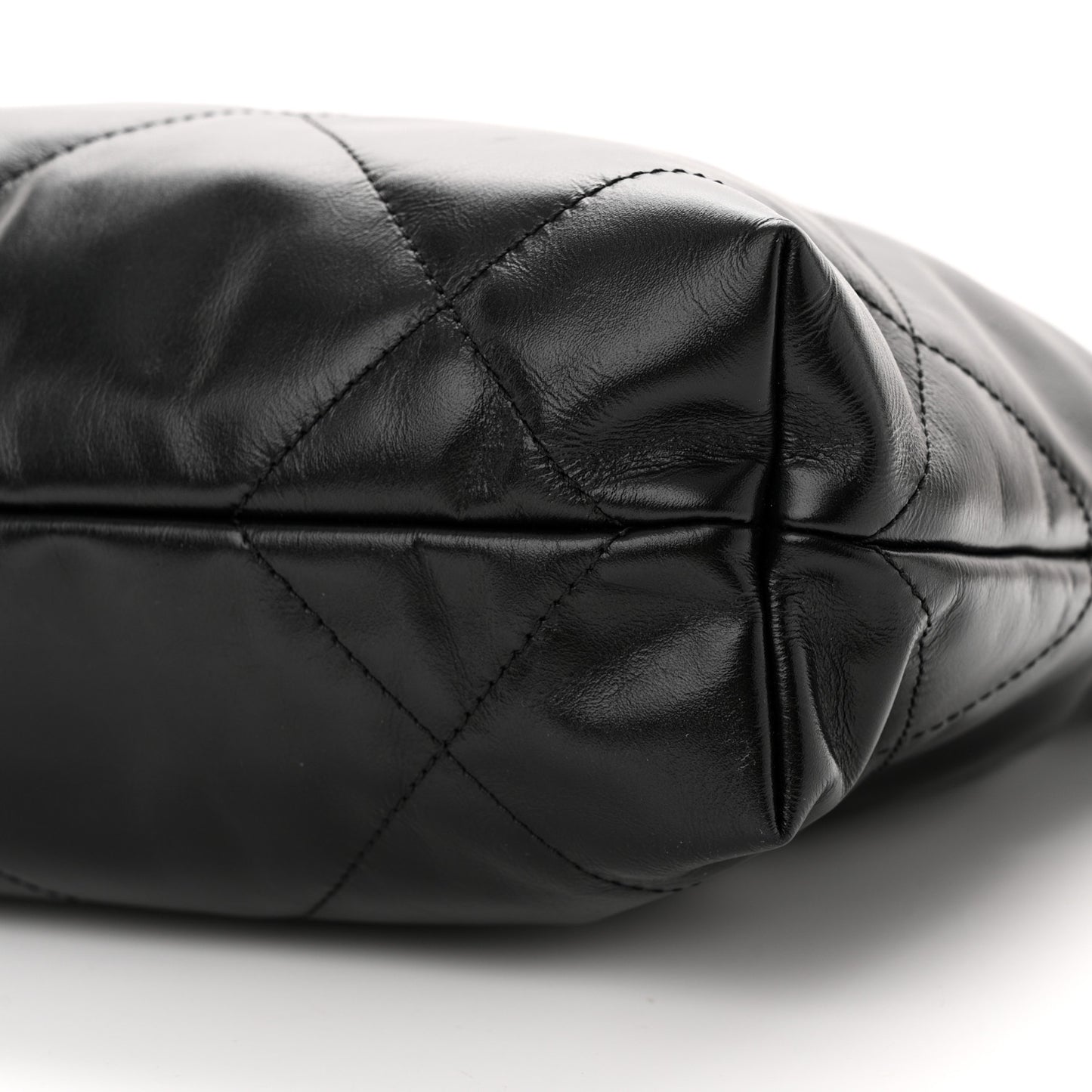 Shiny Calfskin Quilted Small Chanel 22 Black