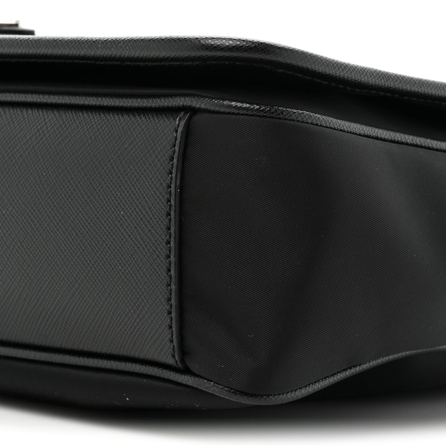 Tessuto Nylon Saffiano Flap Messenger Bag Black