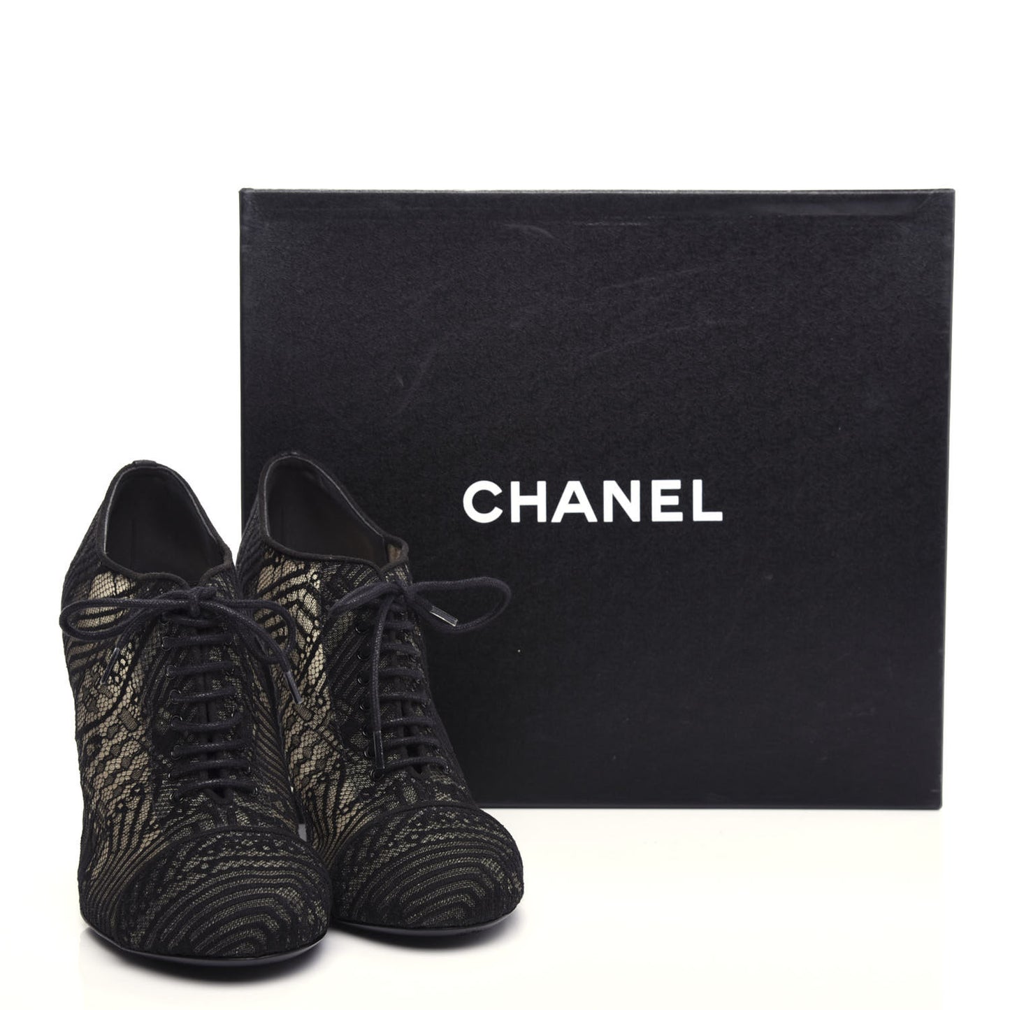 Lace Mesh Kid Suede Pearl Lace Up Booties 38.5 Black