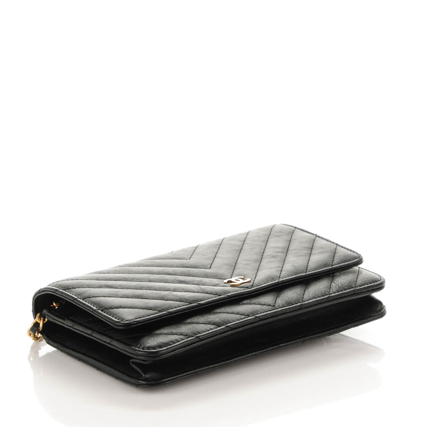 Calfskin Chevron Wallet On Chain WOC Black