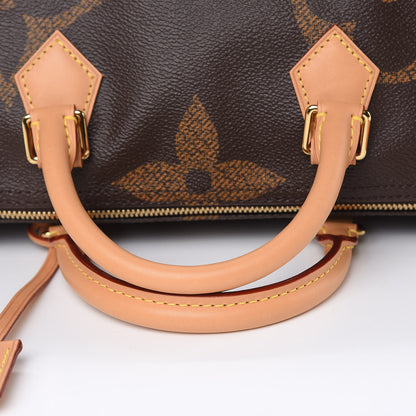 Louis Vuitton Reverse Monogram Giant Speedy Bandouliere 30 10 of 10