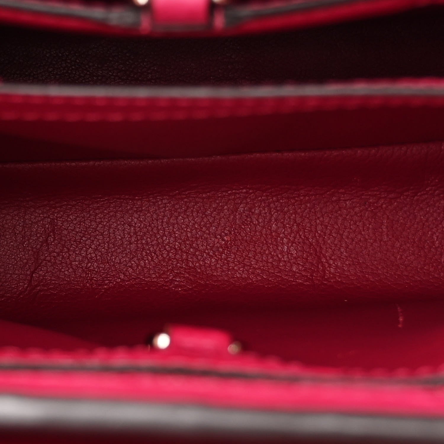 Louis Vuitton Ostrich Capucines BB Berry 5 of 14