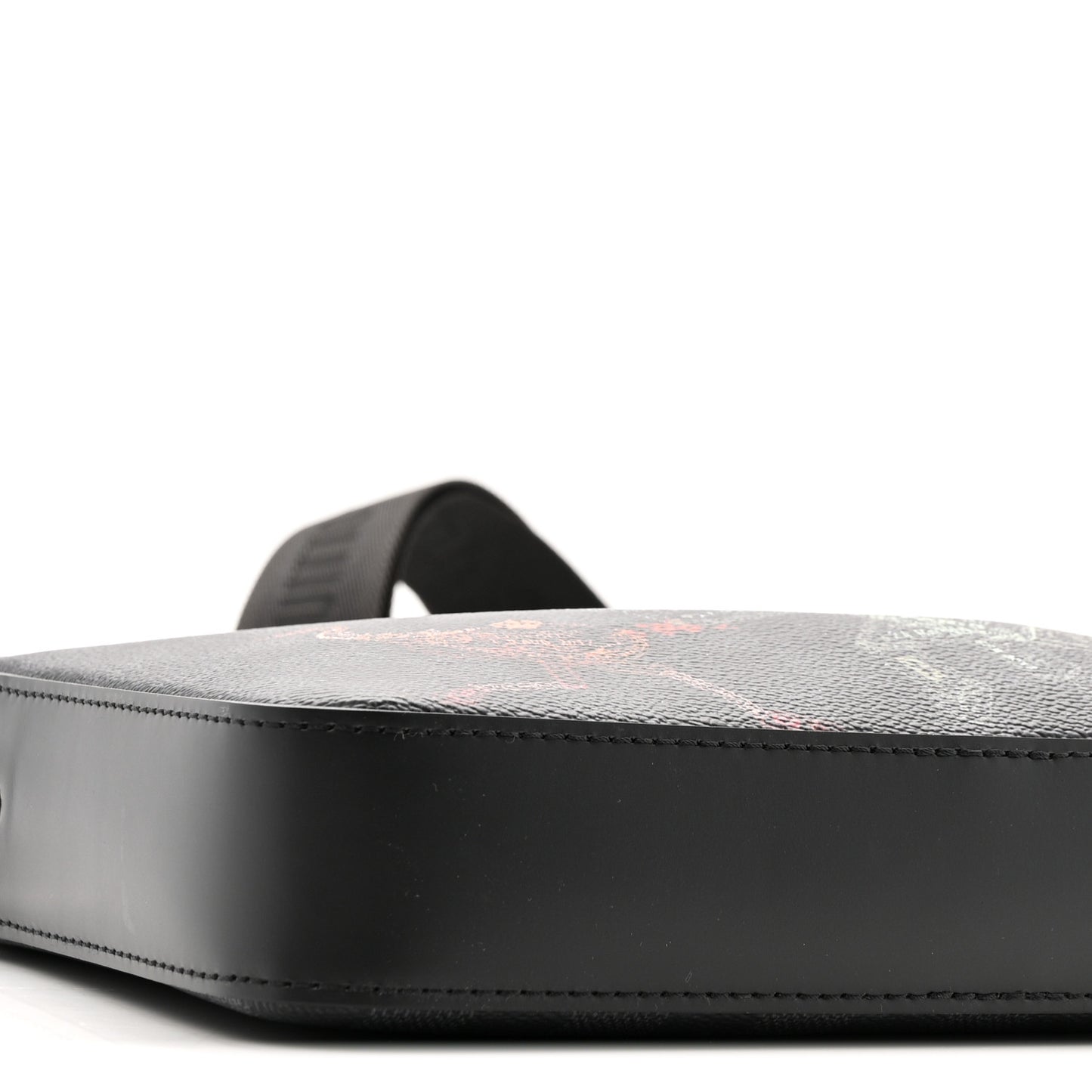 Damier Graphite Wild Animals Trio Messenger