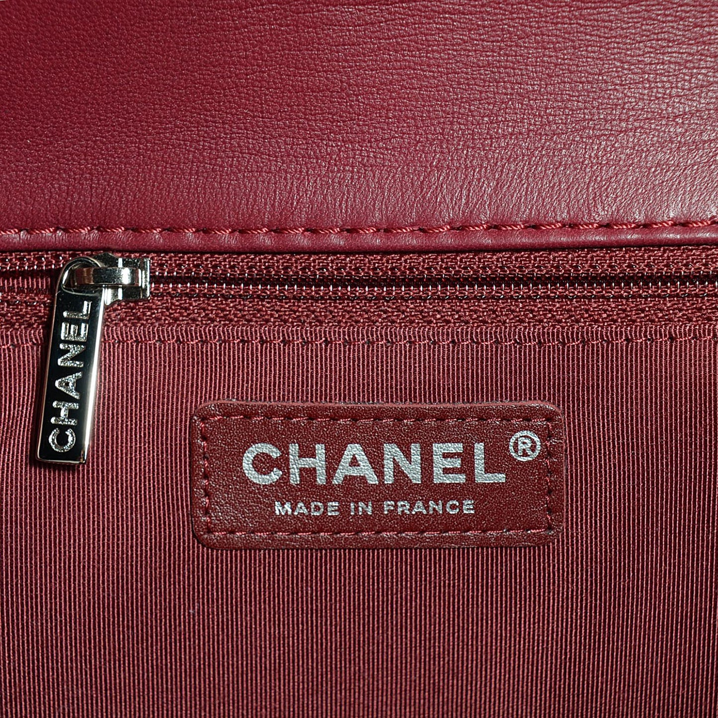 Lambskin Chevron Medium Single Flap Red