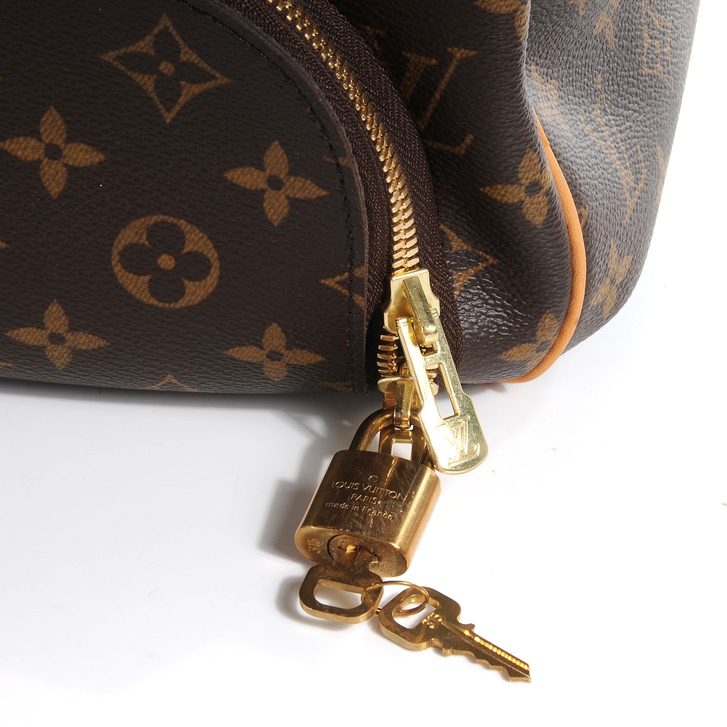 Monogram Evasion Sports Bag