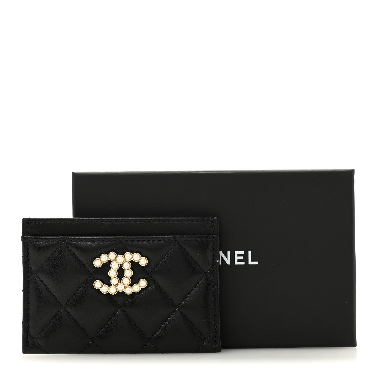 Lambskin Quilted Pearl CC Chanel Card Holder Black