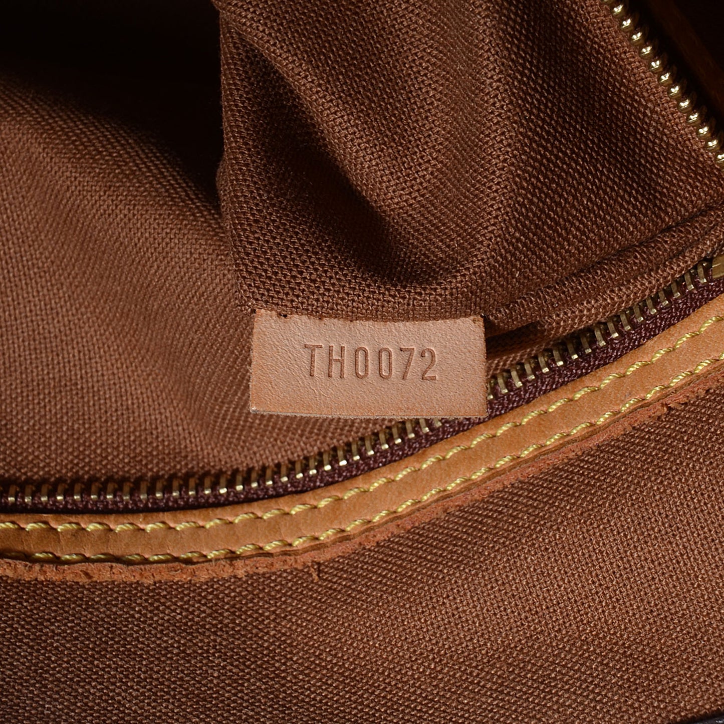 Monogram Cabas Mezzo