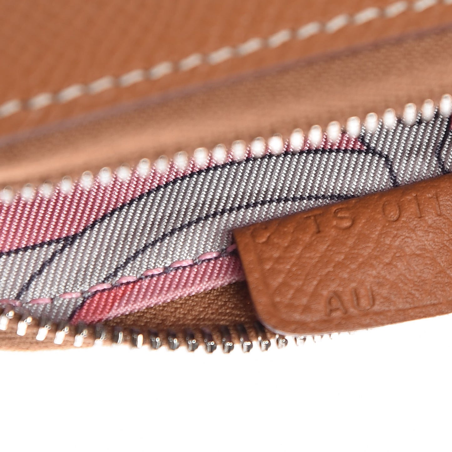 Epsom Silk'in Coin Purse Gold