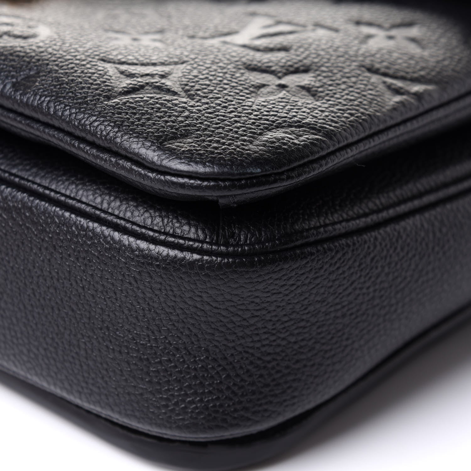 Louis Vuitton Empreinte Pochette Metis Black 11 of 12