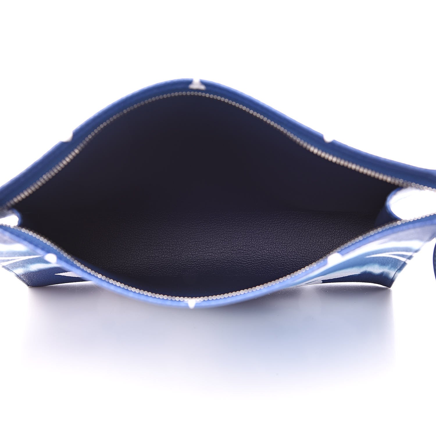 Louis Vuitton Monogram Escale Toiletry Pouch 26 Blue 5 of 9