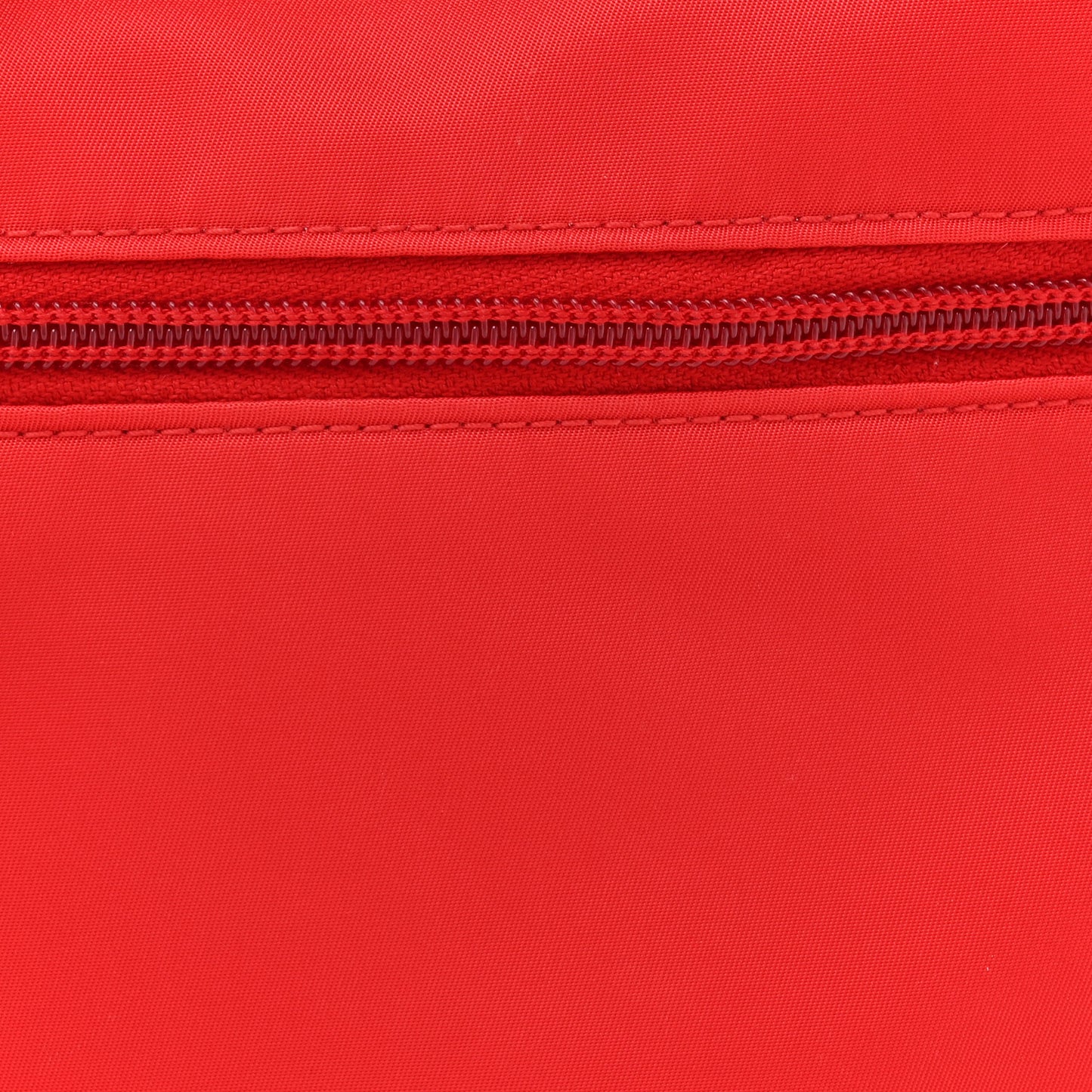 Tessuto Nylon Saffiano Flat Messenger Bag Rosso
