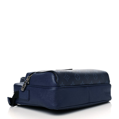 Louis Vuitton Taiga Monogram Outdoor Messenger Cobalt 4 of 10