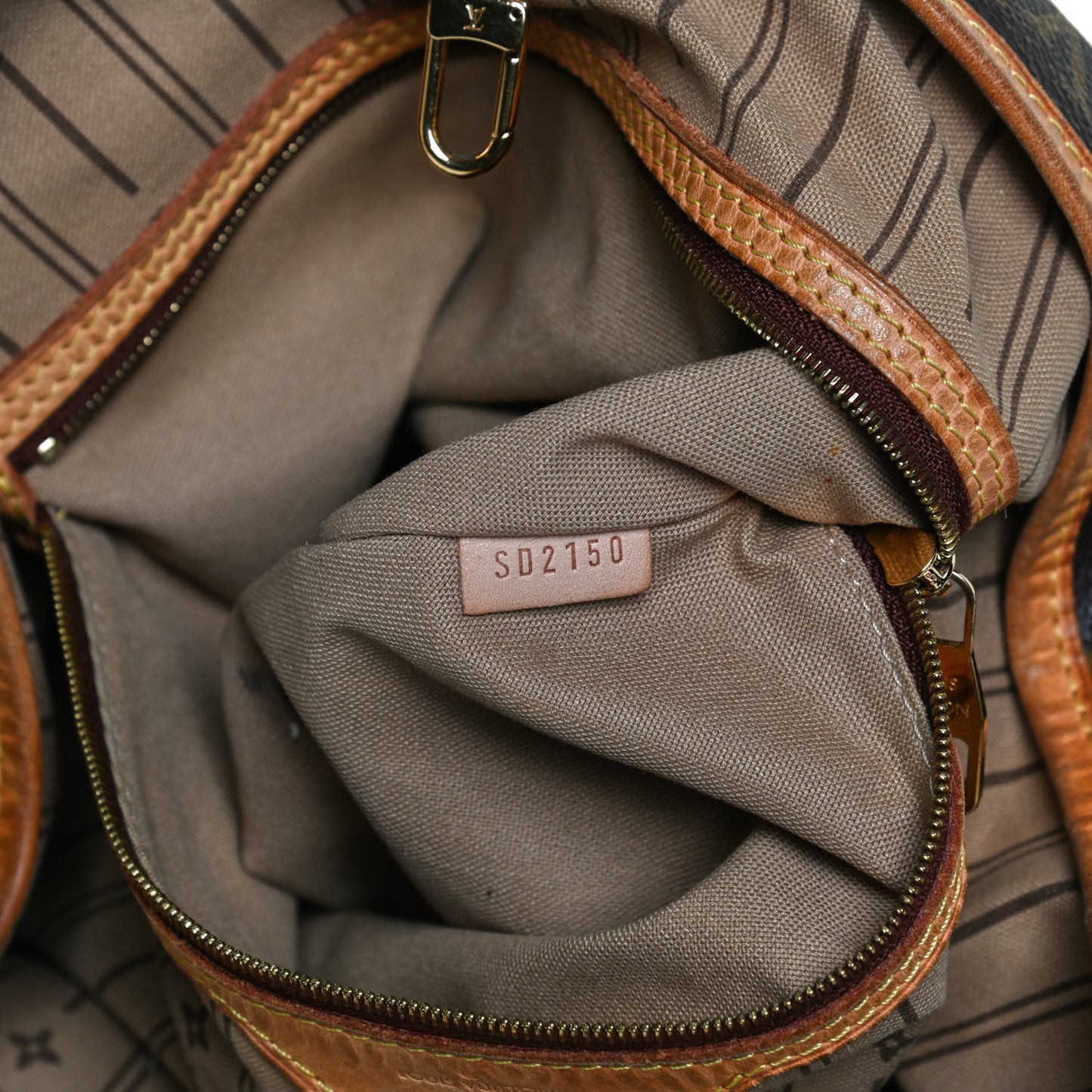 Monogram Delightful GM