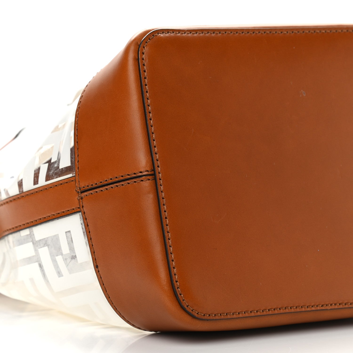 Fendi TPU FF Vitello Aura F is Fendi Grande Mon Tresor Bucket Bag White Cuoio 17 of 22