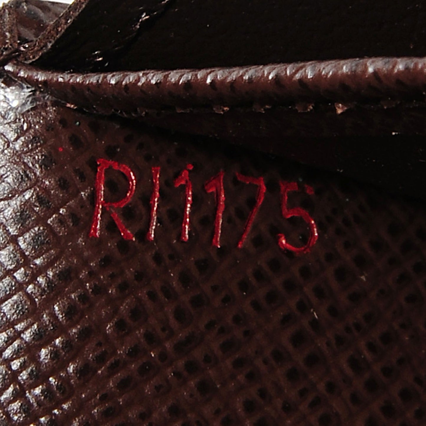 Damier Ebene Brazza Wallet