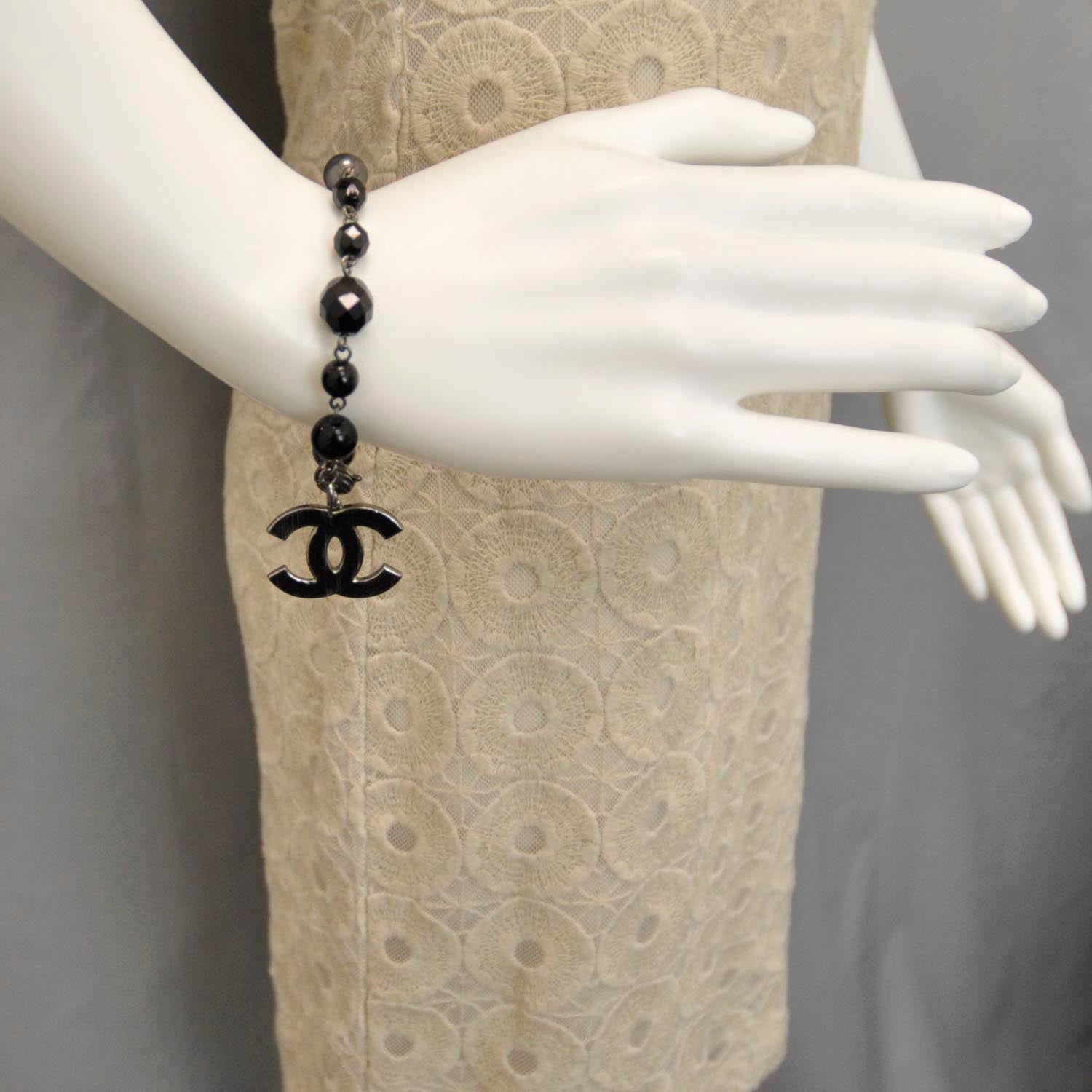 Chanel Beaded CC Bracelet Black 3 of 4