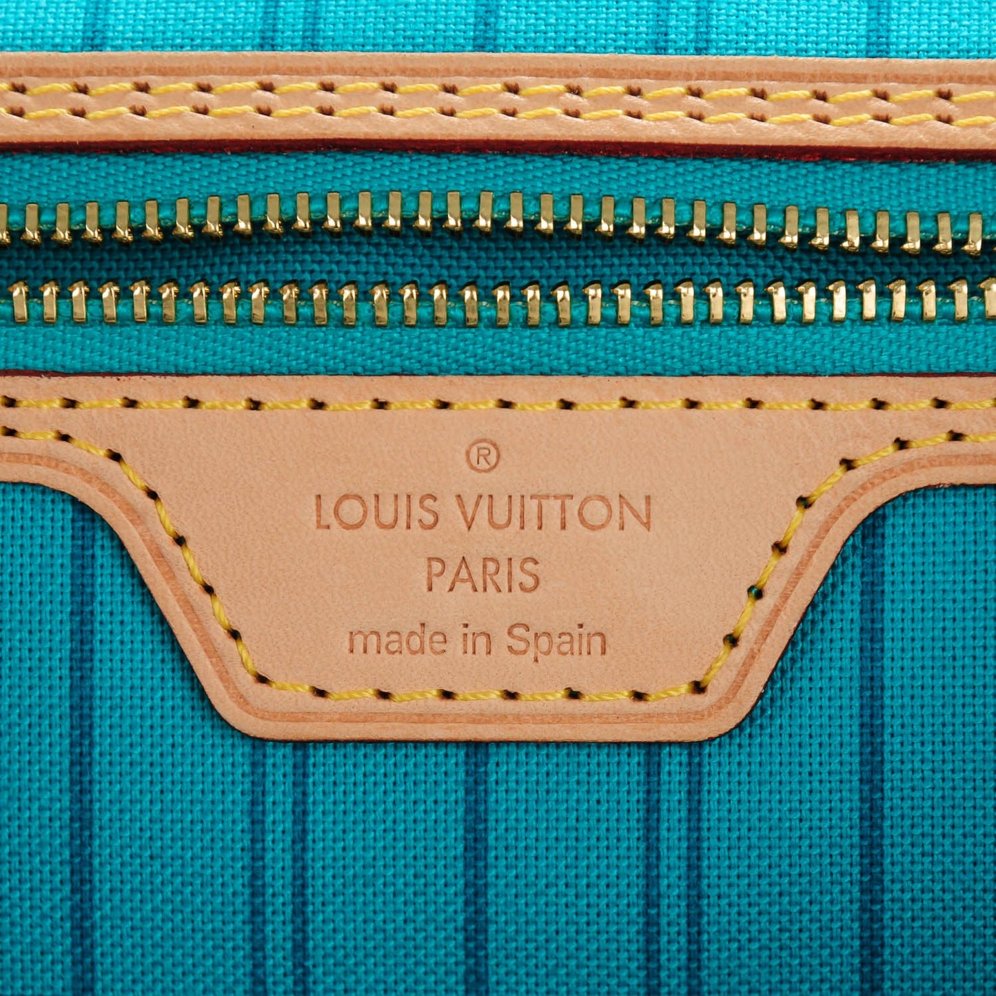 Monogram V Neverfull MM Turquoise