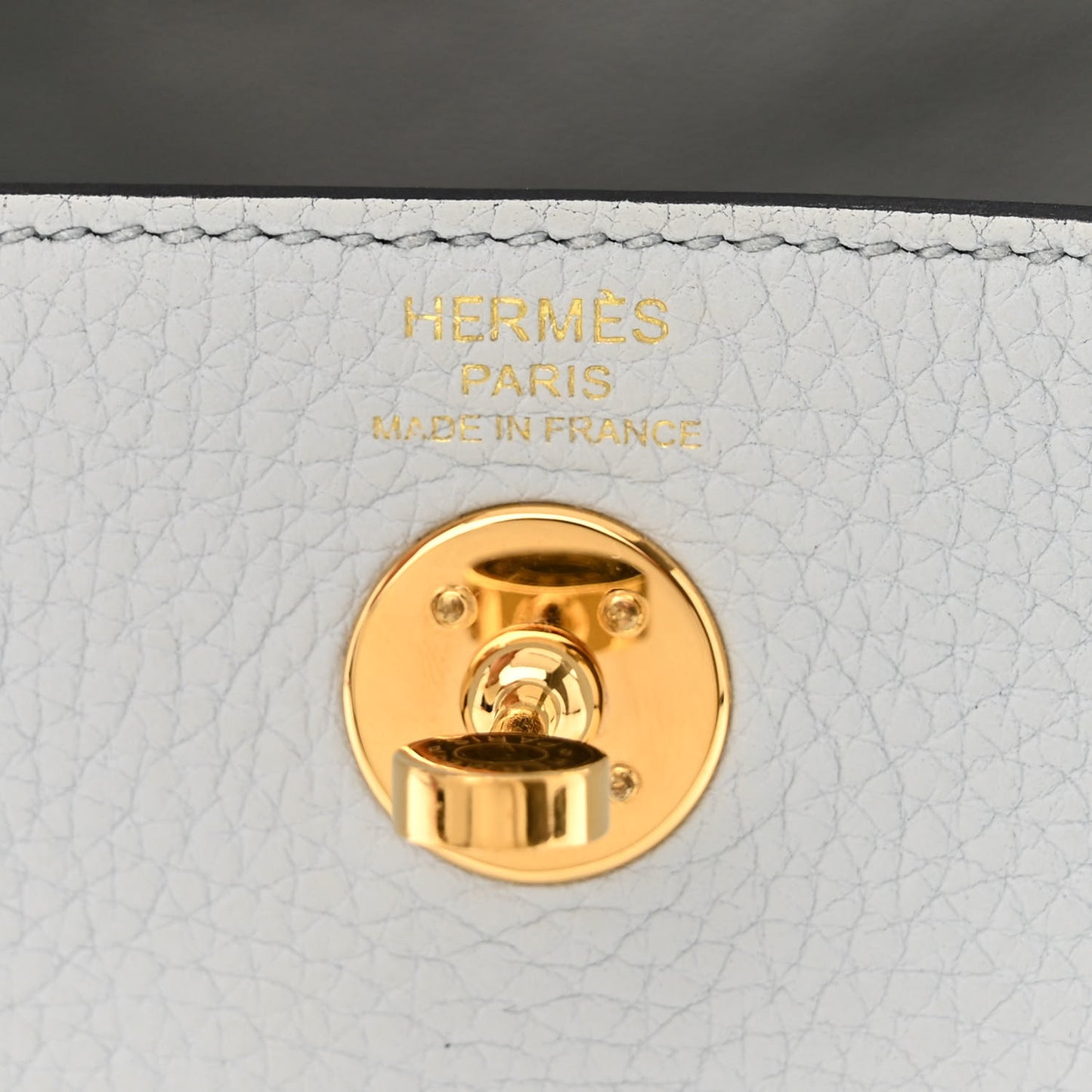 Taurillon Clemence Mini Lindy 20 Bleu Pale