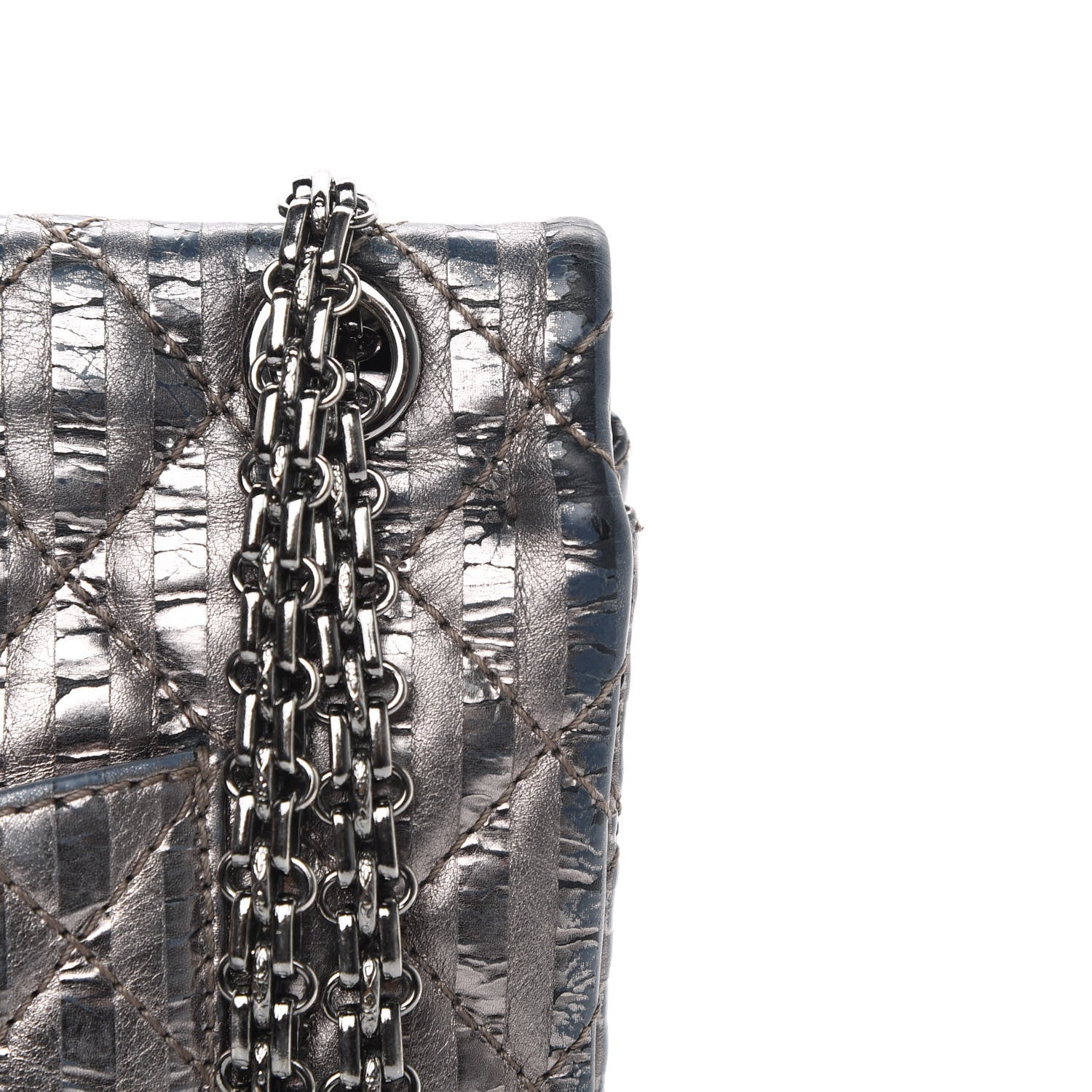 Chanel Metallic Striped Calfskin 2.55 Reissue 226 Flap Silver 14 of 15