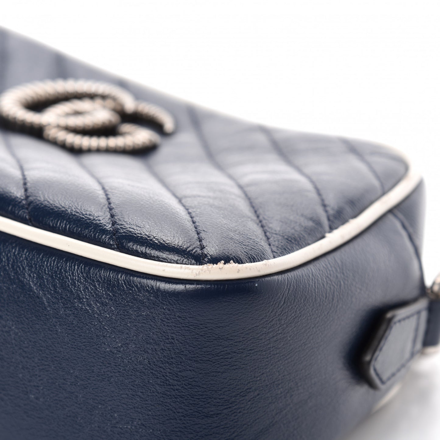 Vintage Effect Calfskin Matelasse Diagonal Small Torchon GG Marmont Chain Shoulder Bag Blue Agata Mystic White