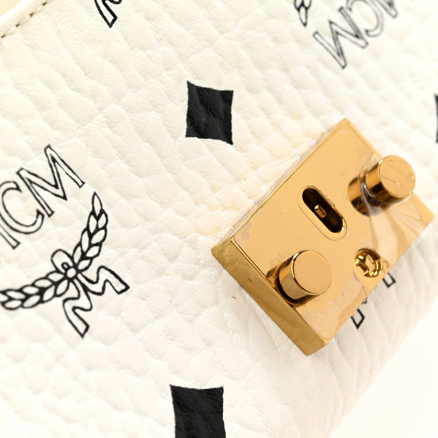 Visetos Large Patricia Wallet On Chain White