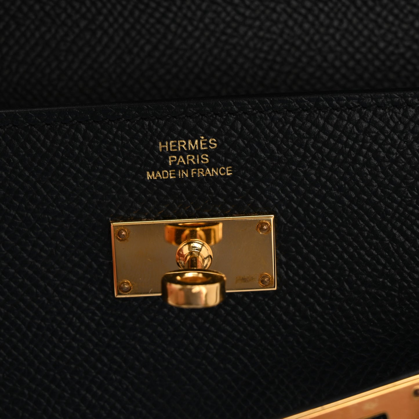 Epsom Kelly Longue Wallet Black