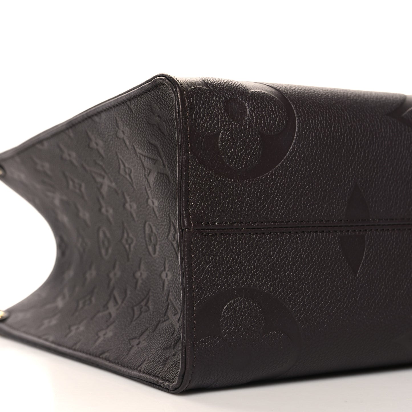 Empreinte Monogram Giant OnTheGo MM Chocolate