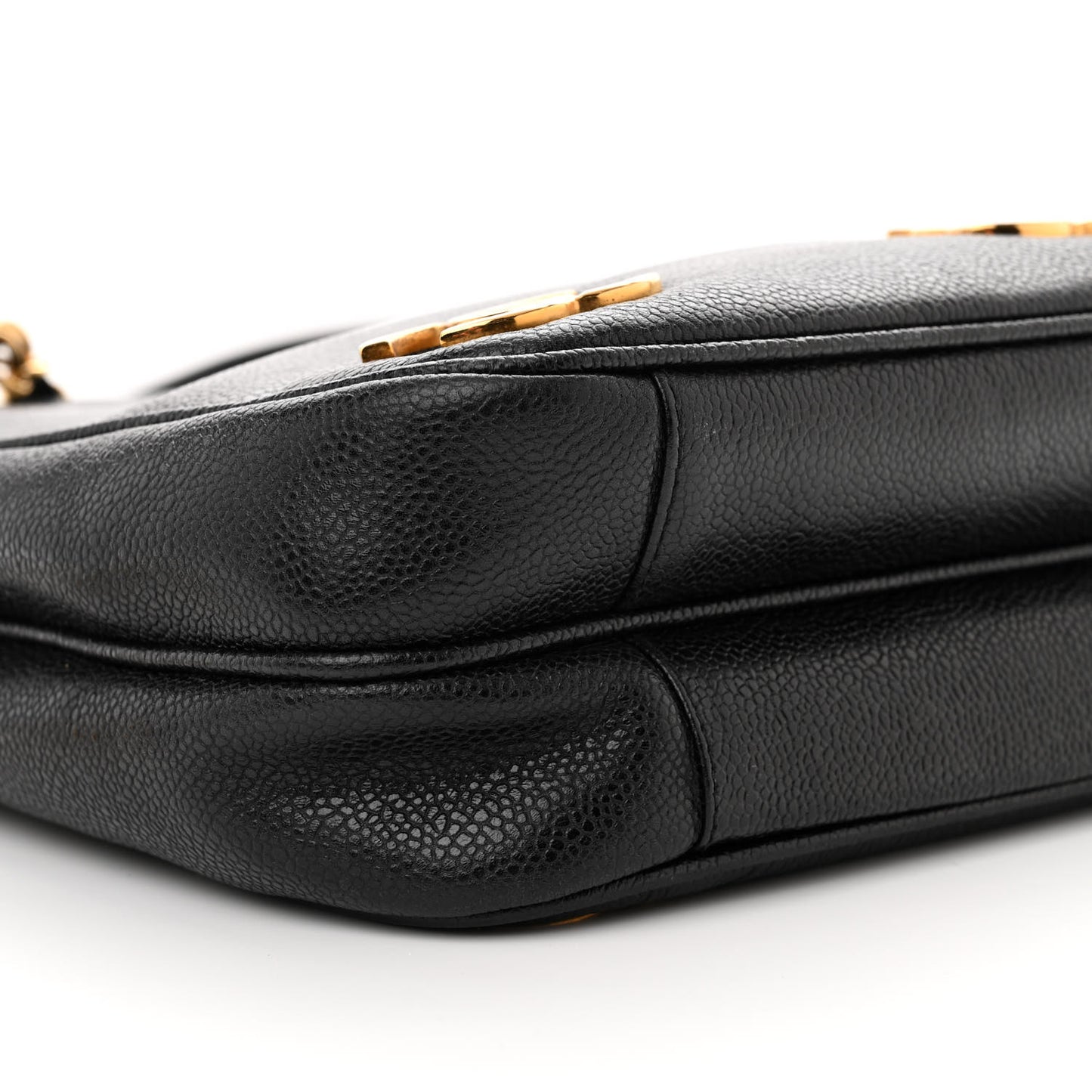 Caviar CC Shoulder Bag Black