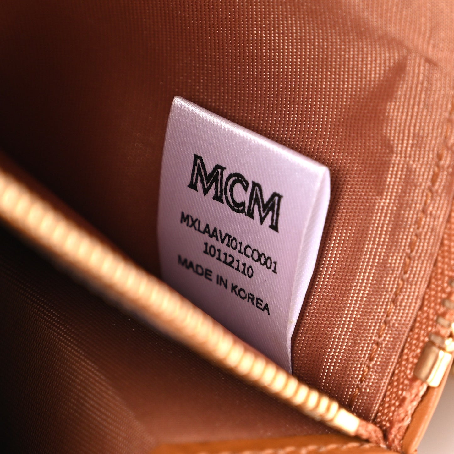 Visetos Large Zip Around Wallet Cognac