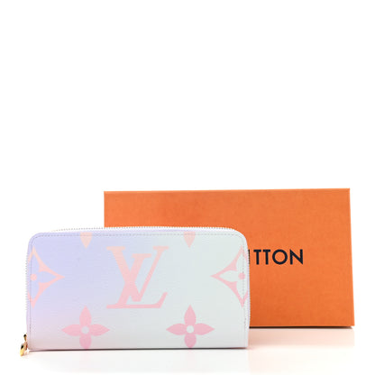Louis Vuitton Monogram Giant Spring In The City Zippy Wallet Sunrise Pastel 7 of 7